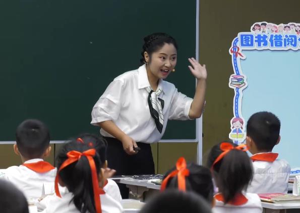 李婷婷，《圖書借閱公約》，二年級下冊口語交際，第五單位